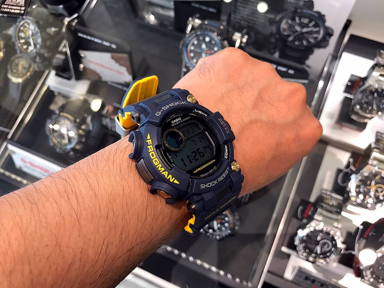 カシオ　G-SHOCK フロッグマン 裏蓋  新品　GWF-D1000NV