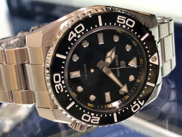 Sport Collection タフGS クォーツDIVER'S 200m SBGX335 - 精光堂 