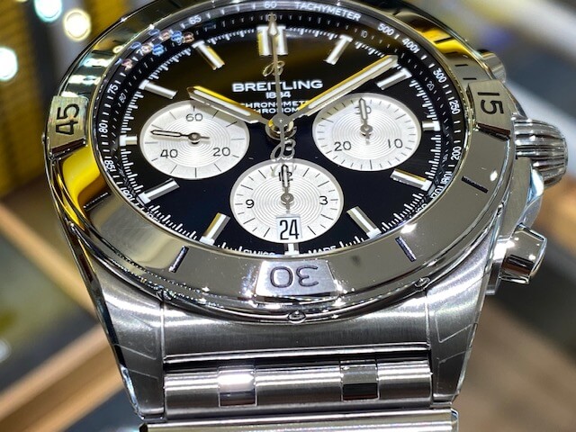 【113145】BREITLING ブライトリング  AB0134101B2A1 クロノマット B01 42 ジャパン エディション ブラックダイヤル SS 自動巻き ギャランティーカード 純正ボックス サイドシール 腕時計 時計 WATCH メンズ 男性 男 紳士 【未使用品】