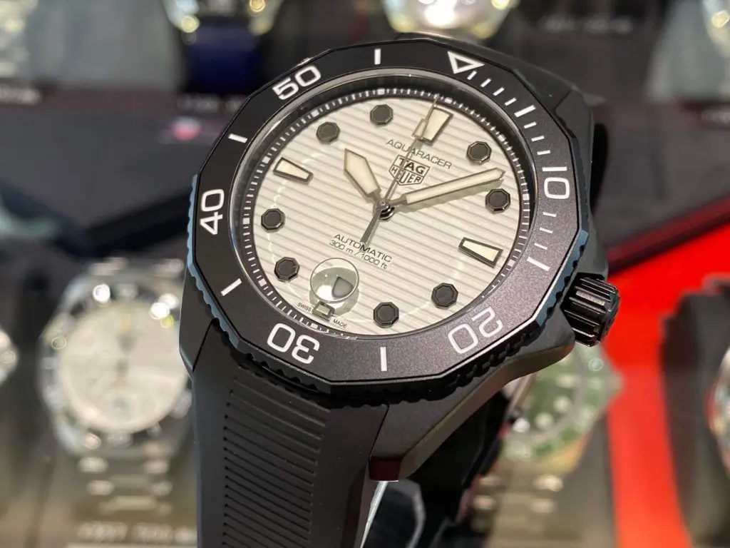 TAG Heuer タグホイヤー アクアレーサー ナイトダイバー クォーツ