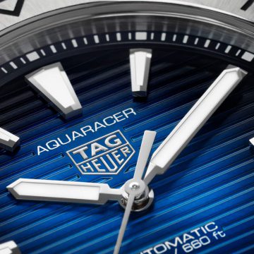 TAG Heuer タグ・ホイヤー アクアレーサー プロフェッショナル200 キャリバー5 WBP2111.BA0627