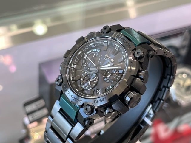 薄く軽く。G-SHOCK MT-G「MTG-B3000」 - 精光堂 -SEIKODO- 輸入時計正規販売・高品質ダイヤモンド専門店