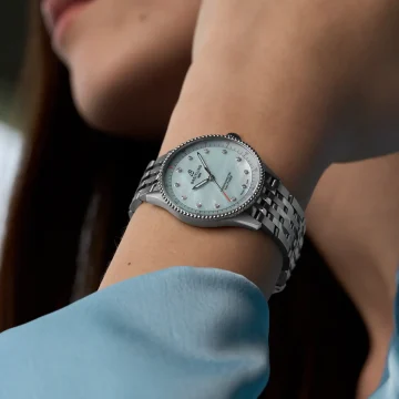 BREITLING ナビタイマー 32 A77320171C1A1