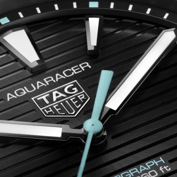 TAG Heuer タグ・ホイヤー アクアレーサー プロフェッショナル200 ソーラーグラフ WBP1114.BA0000