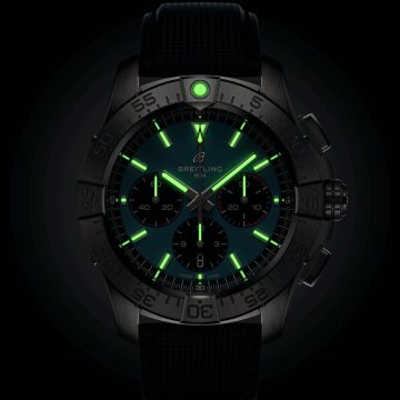 BREITLING アベンジャー B01 クロノグラフ 44 AB0147101C1X1