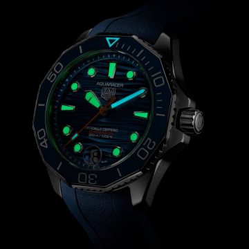 TAG Heuer タグ・ホイヤー アクアレーサー プロフェッショナル300 WBP5111.FT6259