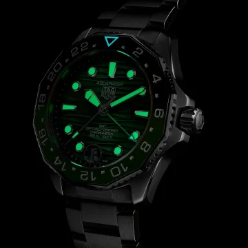 TAG Heuer タグ・ホイヤー アクアレーサー プロフェッショナル300 GMT WBP5115.BA0013