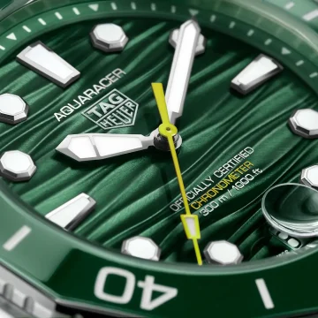 TAG Heuer タグ・ホイヤー アクアレーサー プロフェッショナル300 WBP5116.BA0013