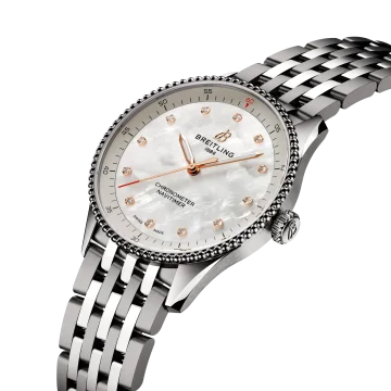 BREITLING ナビタイマー 32 A77320E61A2A1