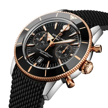 BREITLING スーパーオーシャンヘリテージ B01 クロノグラフ 42 UB0156H11B1S1